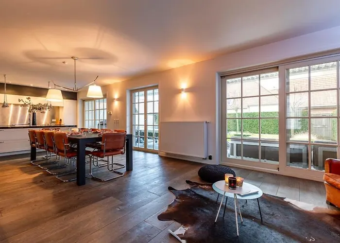 Semesterbostad Huswell - Fabulous House For 8 People With Sunny Garden Knokke-Heist