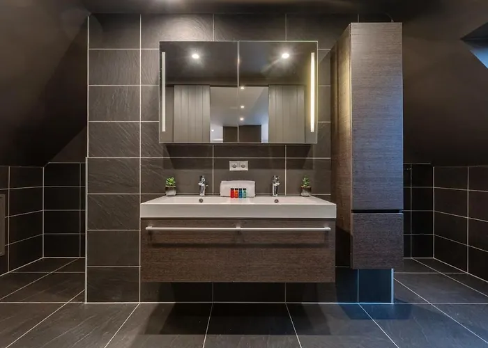 Huswell - Fabulous House For 8 People With Sunny Garden Knokke-Heist